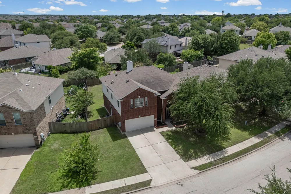 20521 Farm Pond Lane Pflugerville, TX 78660