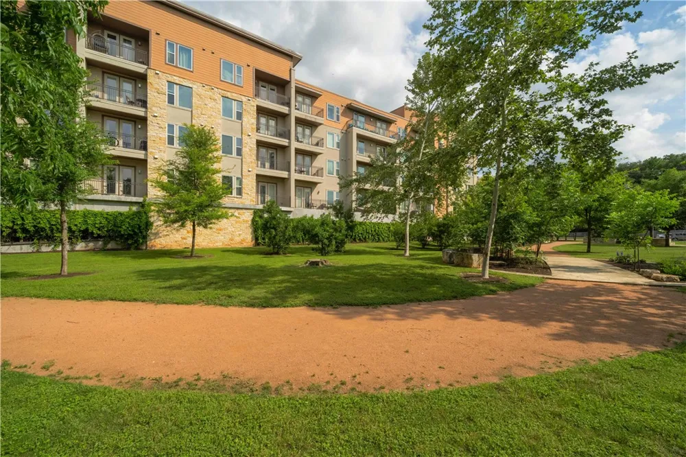 1900 Barton Springs Road #1040 Austin, TX 78704