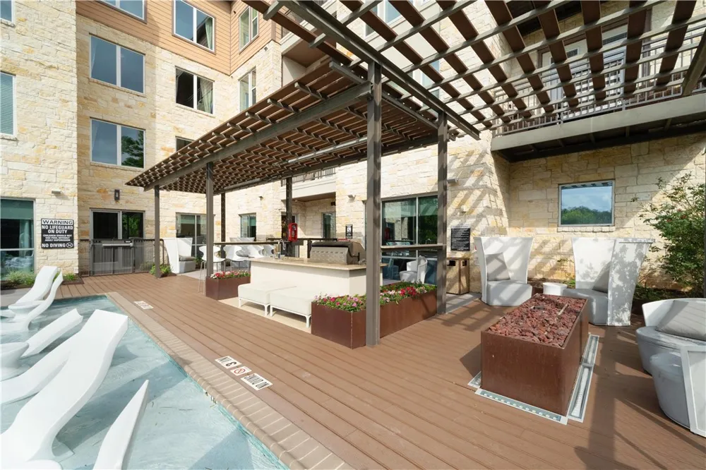 1900 Barton Springs Road #1040 Austin, TX 78704