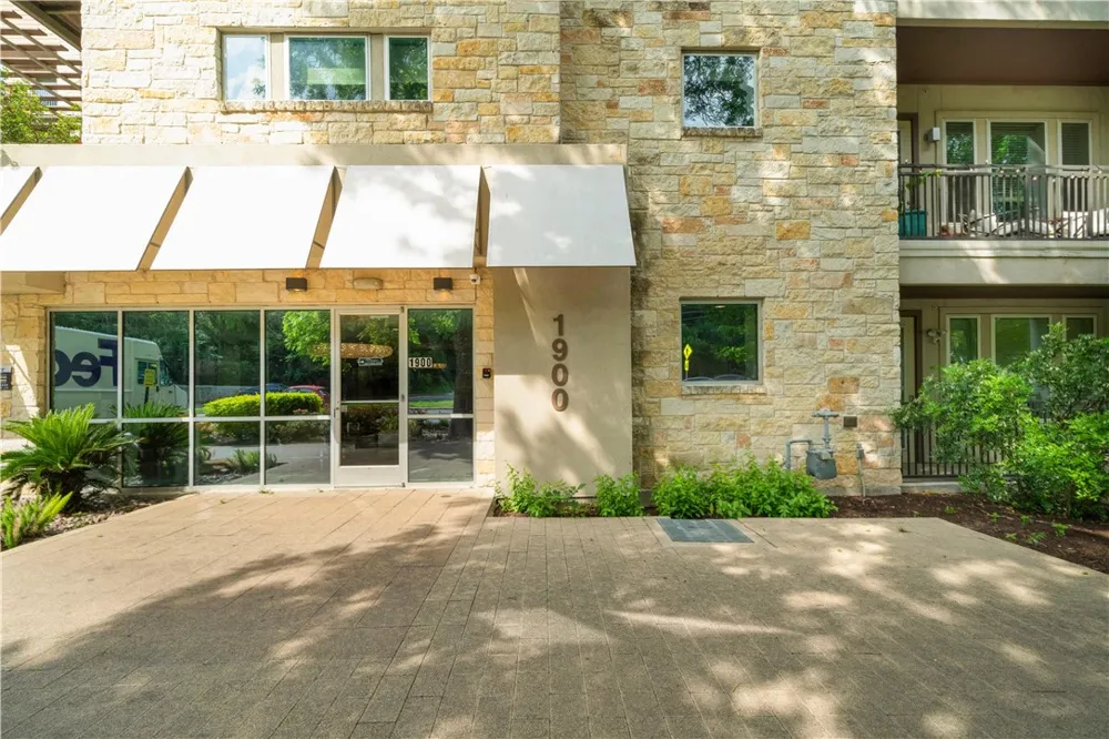 1900 Barton Springs Road #1040 Austin, TX 78704