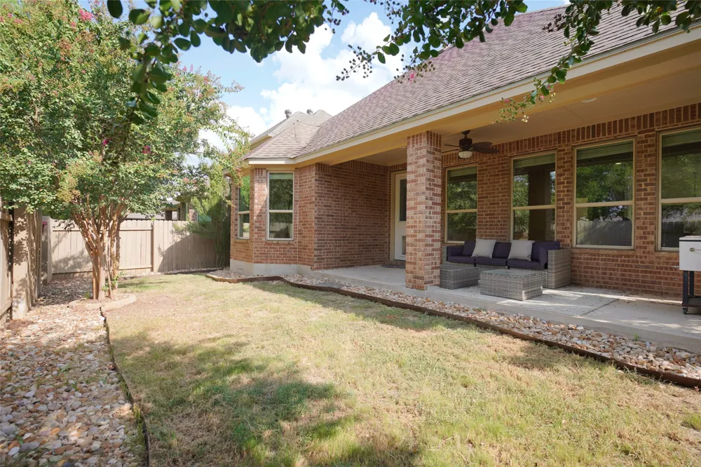 2301 Yaupon Range Drive Leander, TX 78641