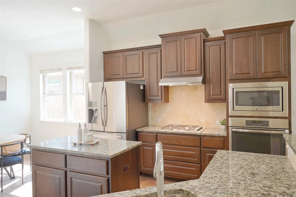 2301 Yaupon Range Drive Leander, TX 78641