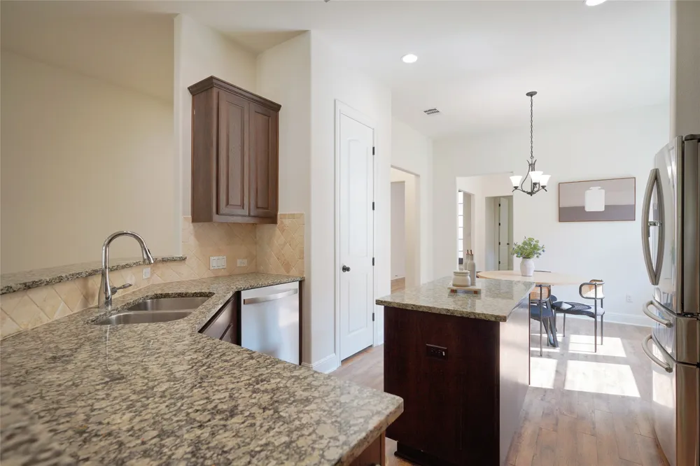 2301 Yaupon Range Drive Leander, TX 78641