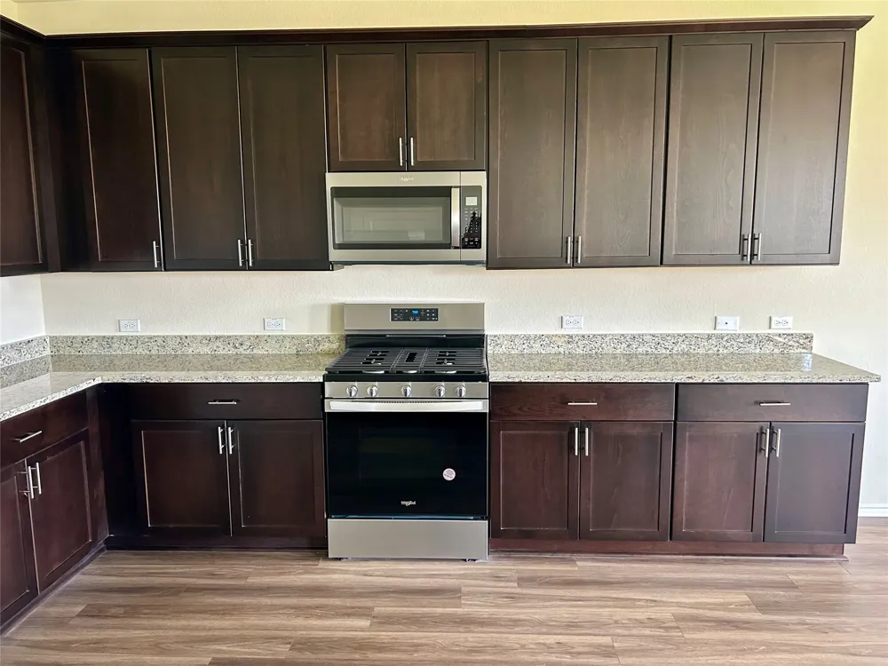 187 Papaya Drive Buda, TX 78610