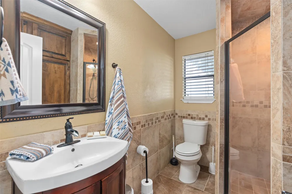 451 County Road 416 Taylor, TX 76574