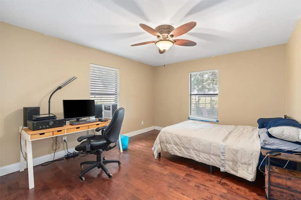 451 County Road 416 Taylor, TX 76574