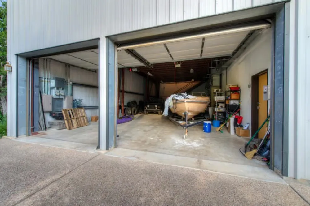 7100 Comanche Trail Austin, TX 78732
