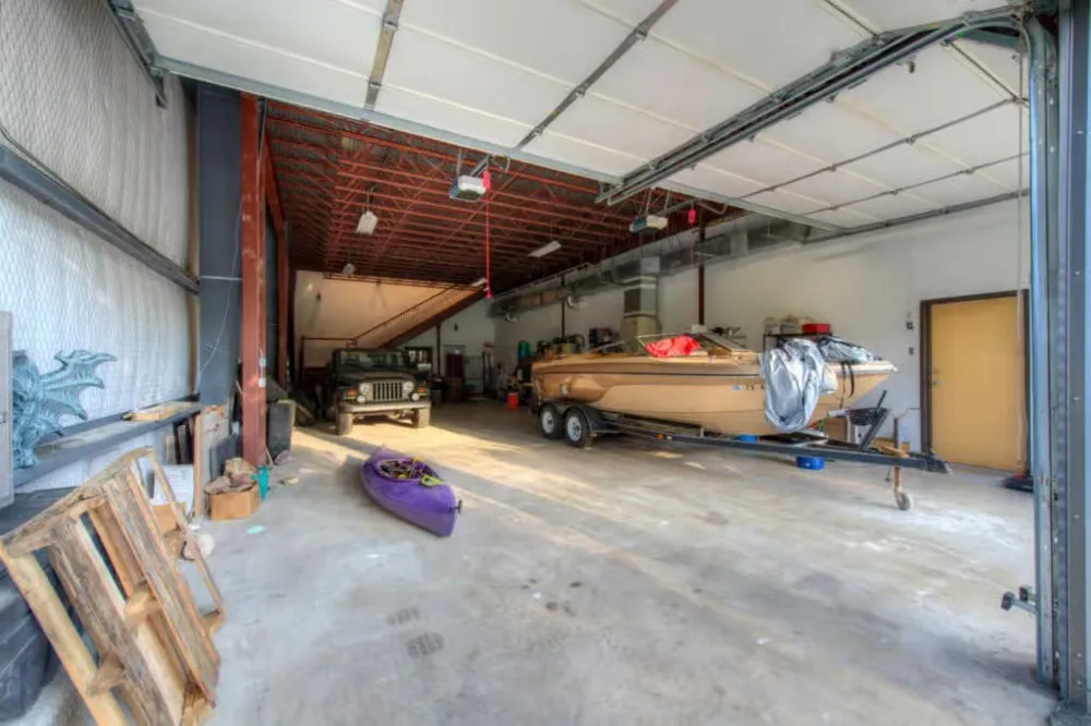 7100 Comanche Trail Austin, TX 78732