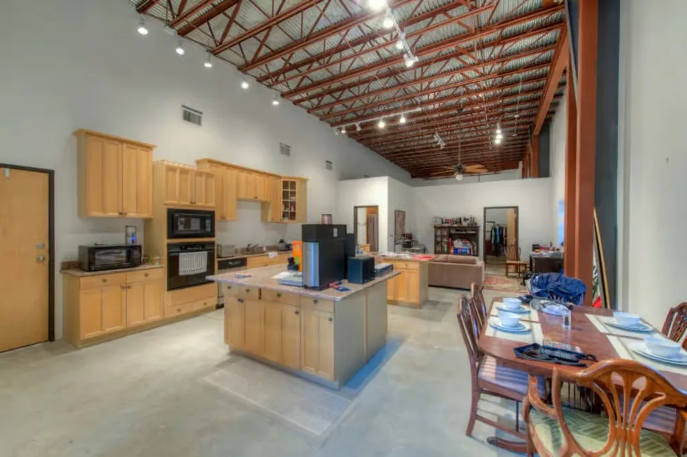 7100 Comanche Trail Austin, TX 78732