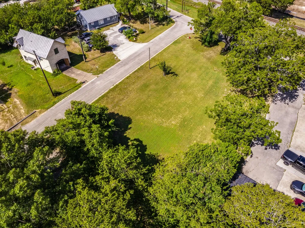 301 Railroad Street Buda, TX 78610