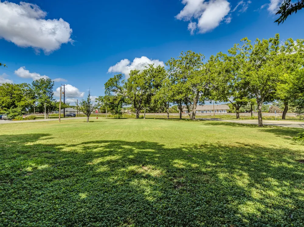 301 Railroad Street Buda, TX 78610