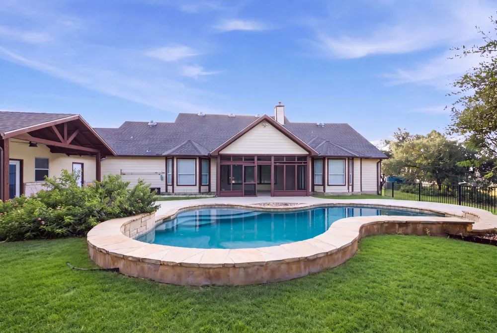271 ROLLIN N RANCH RD ROAD Blanco, TX 78606