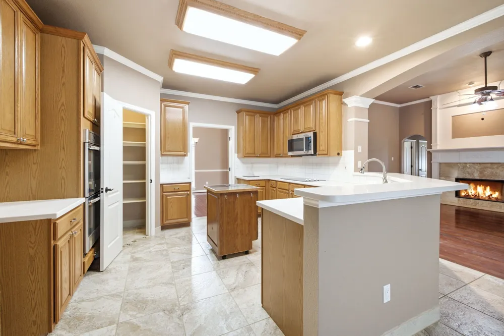 271 ROLLIN N RANCH RD ROAD Blanco, TX 78606