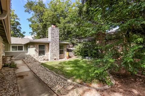 2402 Berkeley Avenue #A