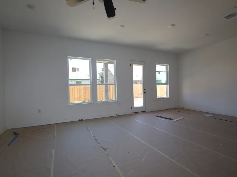 124 Leland Avenue Buda, TX 78610