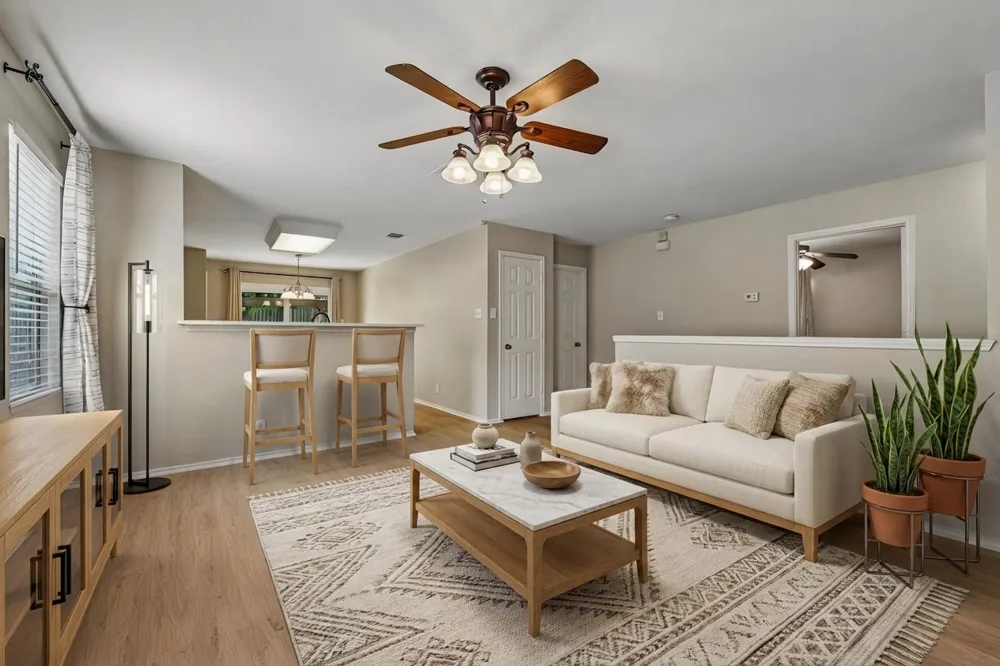 145 Myrtle Street Kyle, TX 78640
