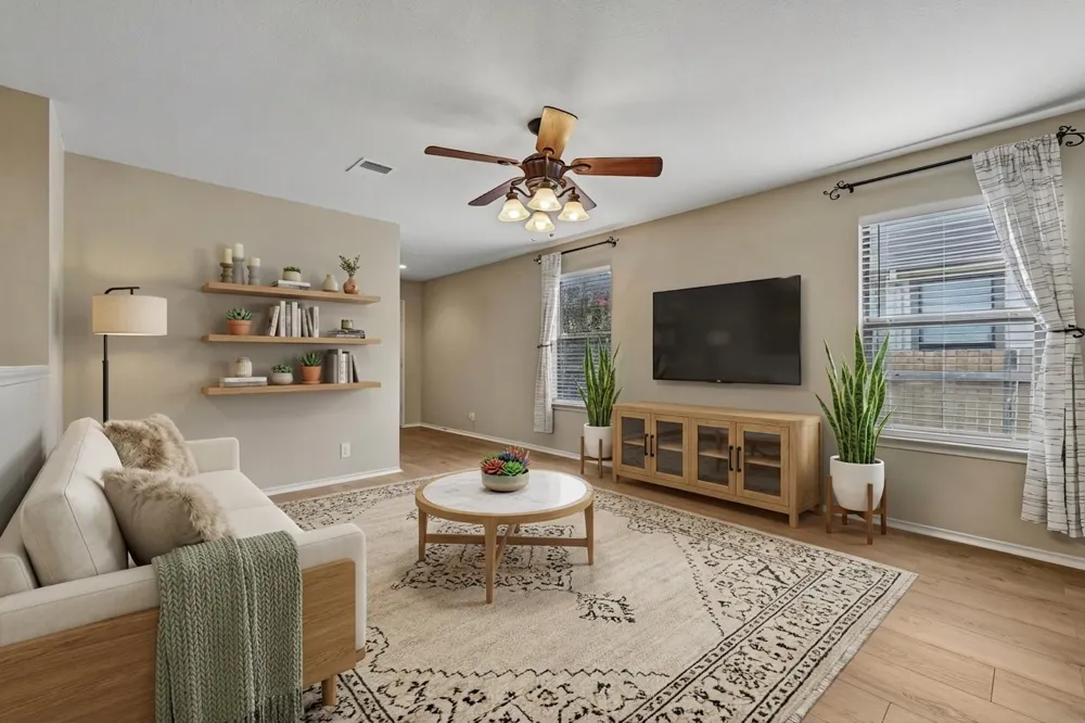 145 Myrtle Street Kyle, TX 78640