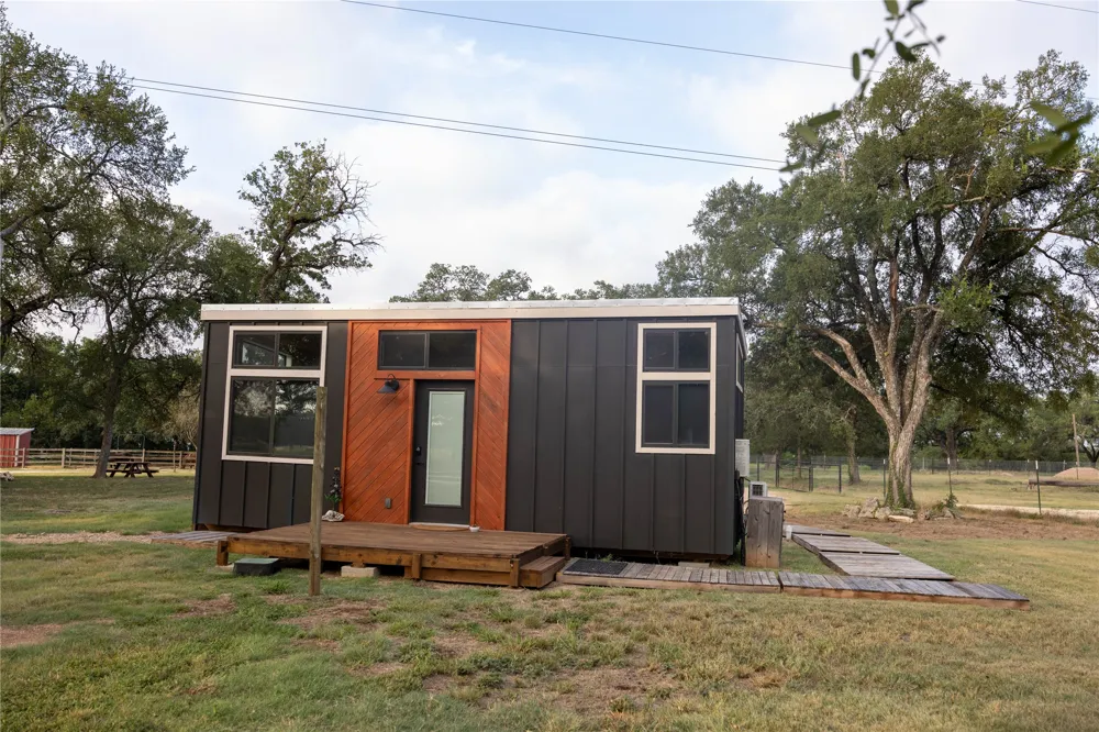 240 Lanier Ranch Road #B Driftwood, TX 78619