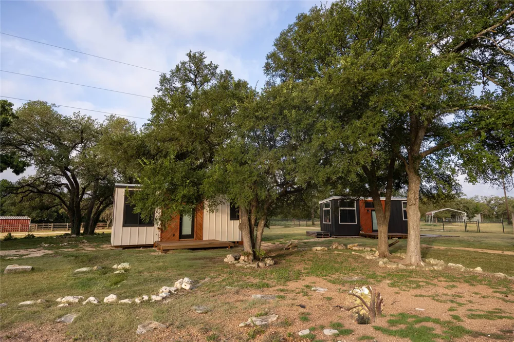 240 Lanier Ranch Road #B Driftwood, TX 78619