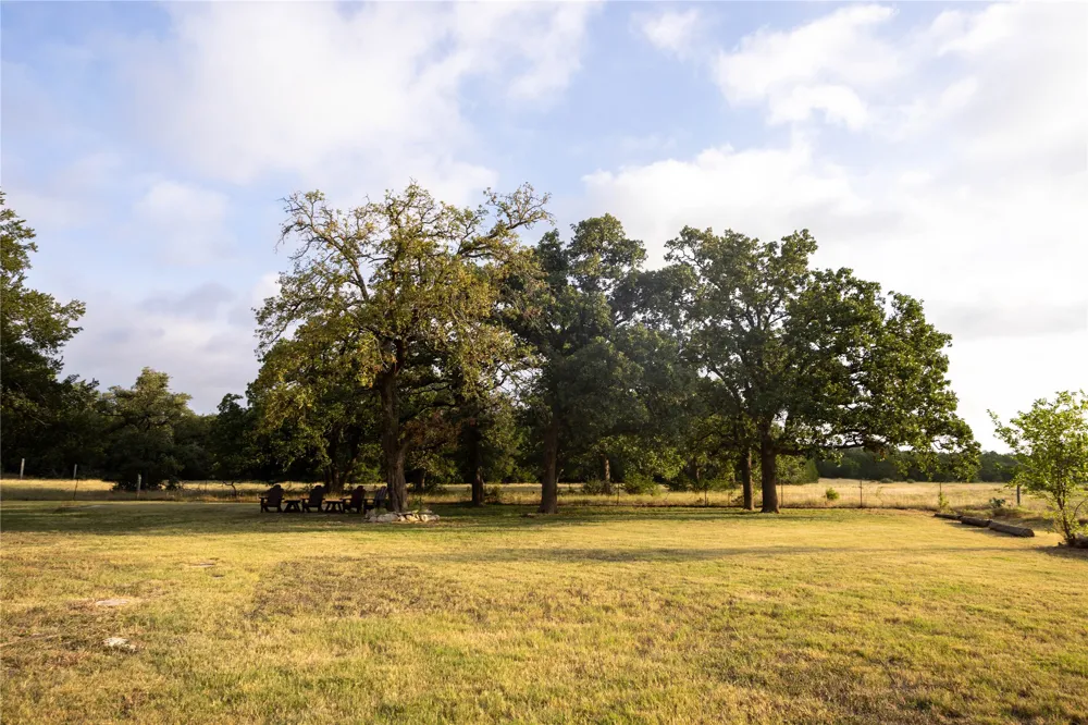 240 Lanier Ranch Road #B Driftwood, TX 78619