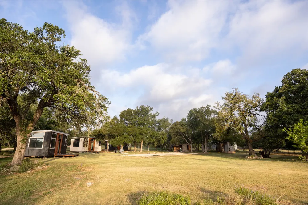 240 Lanier Ranch Road #B Driftwood, TX 78619