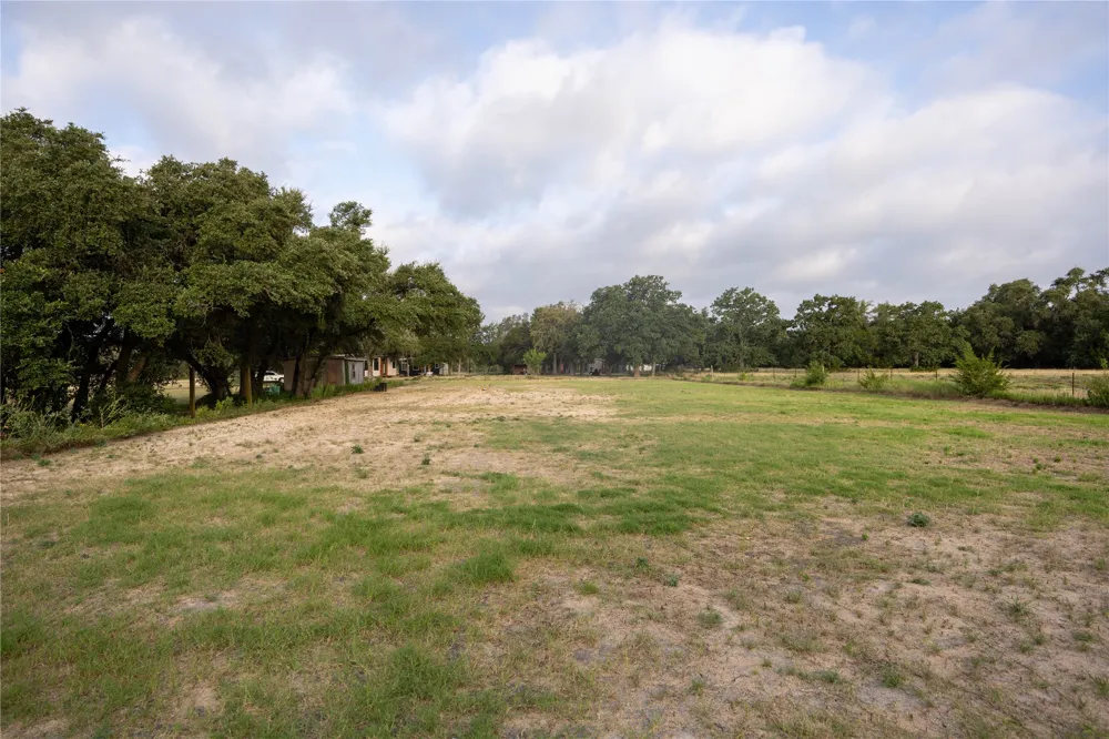 240 Lanier Ranch Road #B Driftwood, TX 78619
