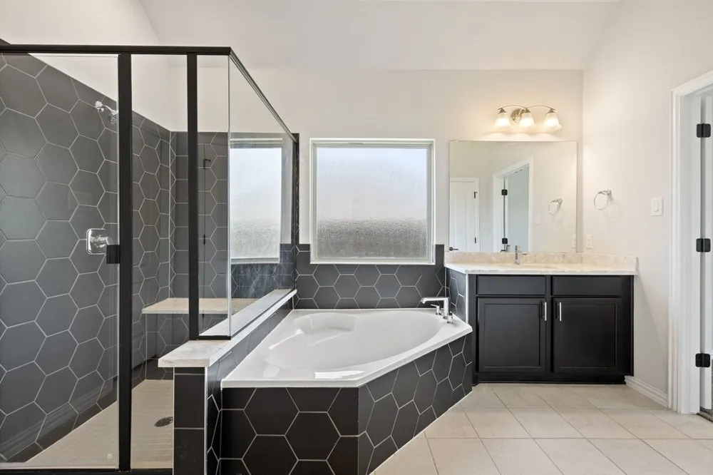 110 Windgate Drive Hutto, TX 78634