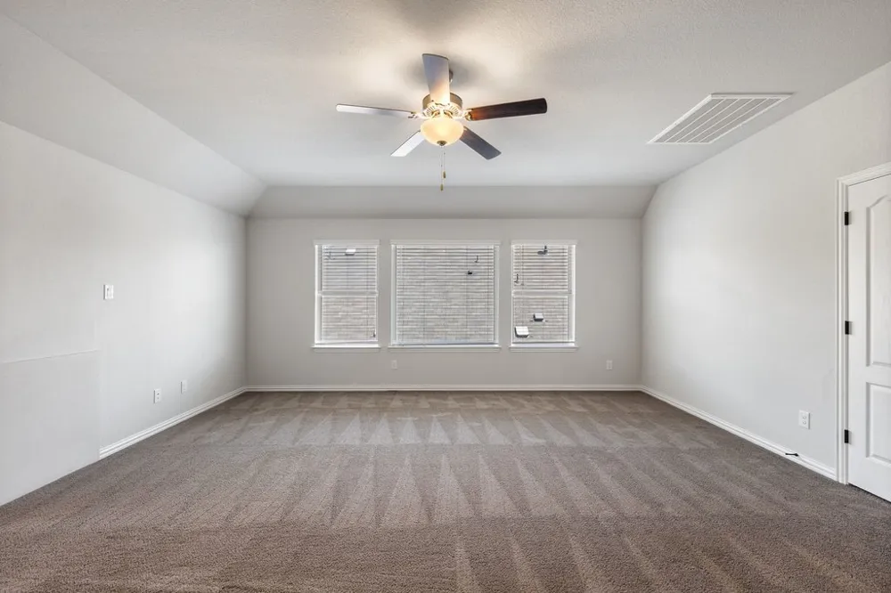 110 Windgate Drive Hutto, TX 78634