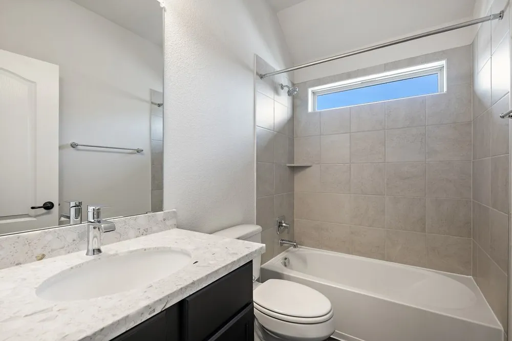 110 Windgate Drive Hutto, TX 78634