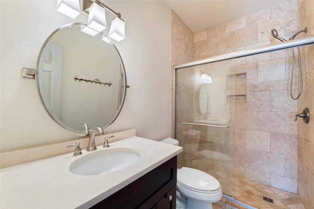 1307 Kinney Avenue #140 Austin, TX 78704