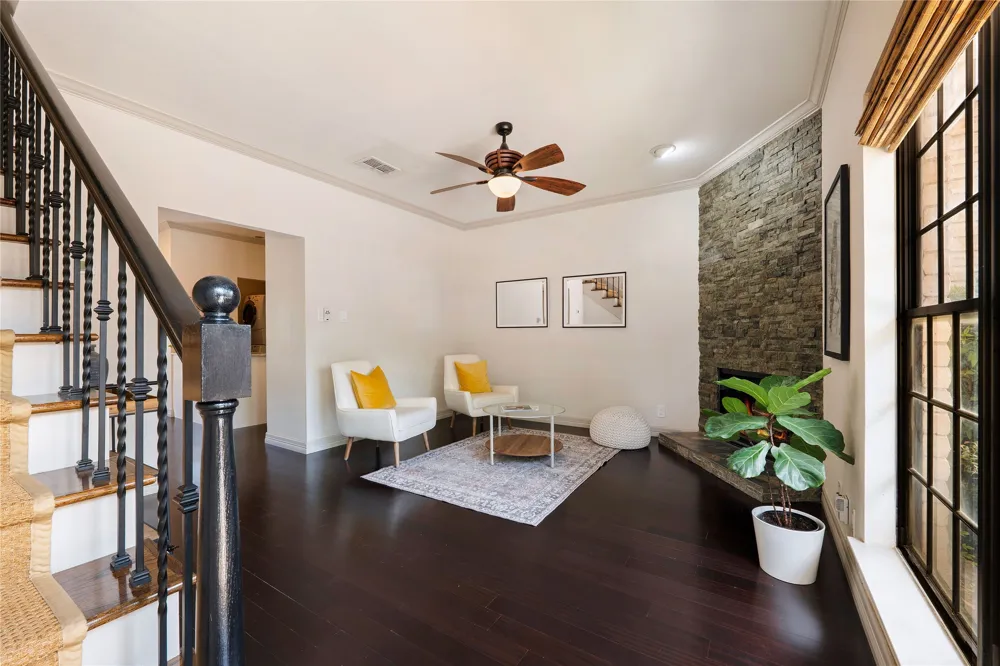 1307 Kinney Avenue #140 Austin, TX 78704