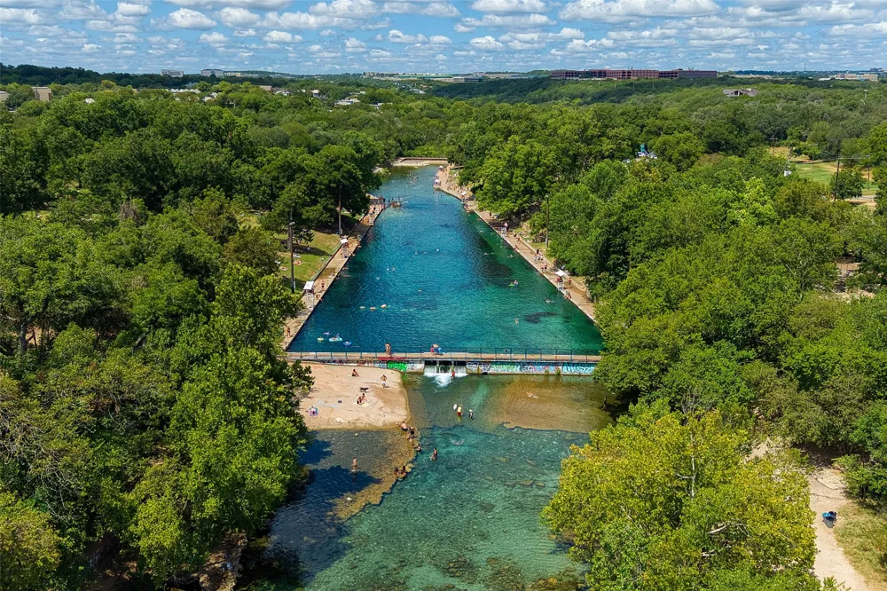 1307 Kinney Avenue #140 Austin, TX 78704
