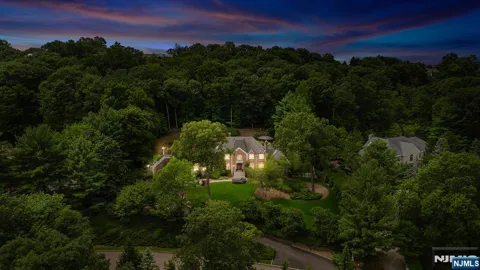 27 Shinnecock Trail
