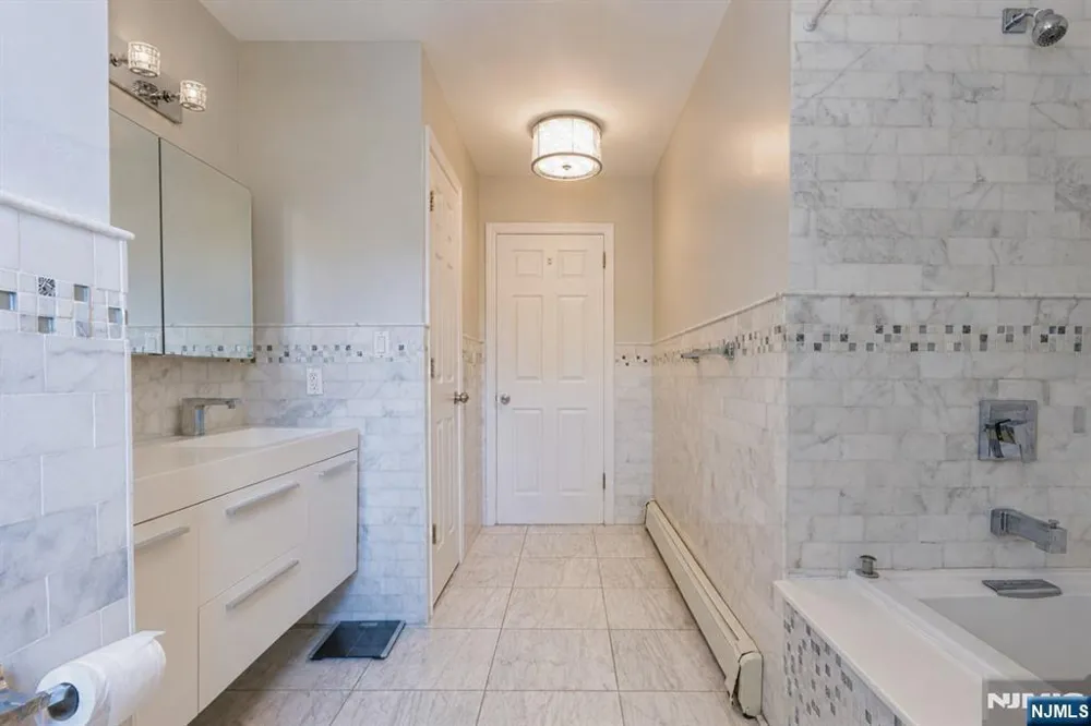 315 Shepard Avenue Englewood, NJ 07631