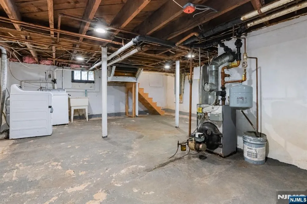 315 Shepard Avenue Englewood, NJ 07631