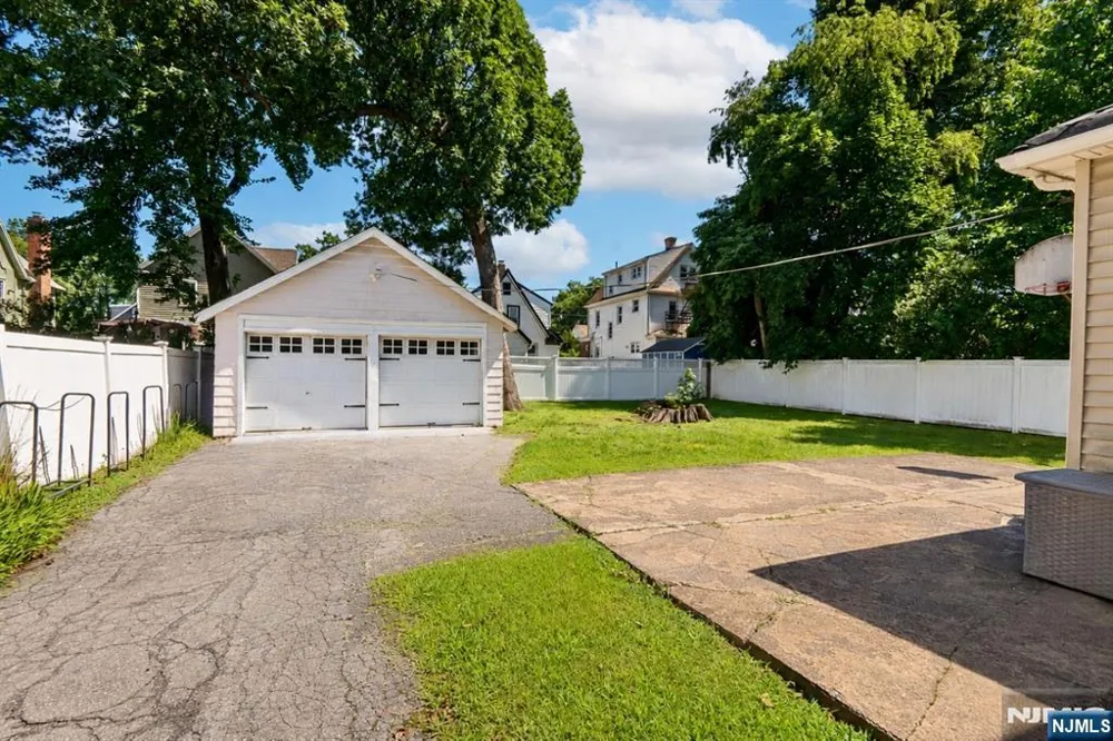 315 Shepard Avenue Englewood, NJ 07631
