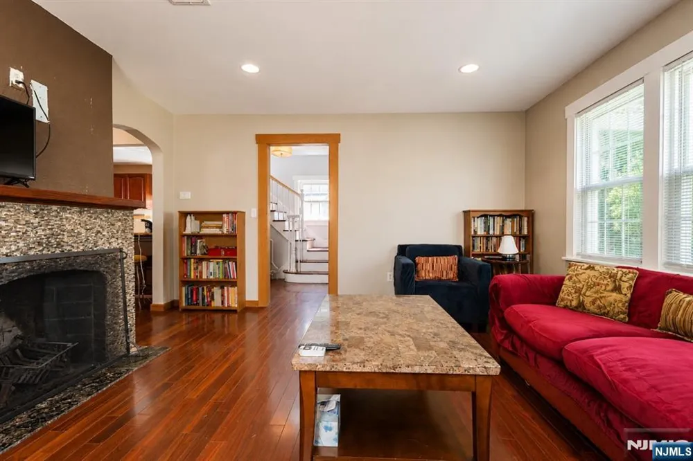 315 Shepard Avenue Englewood, NJ 07631
