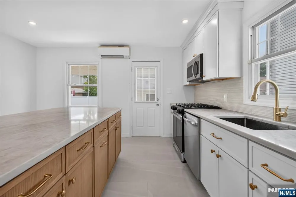 470 Grace Avenue Garfield, NJ 07026