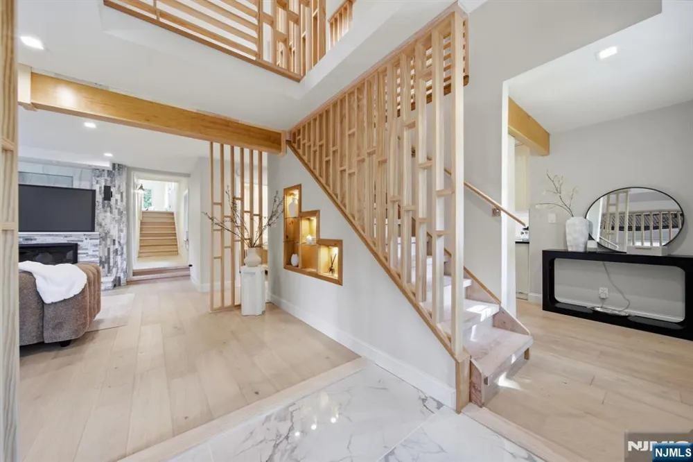 40 Dean Drive Tenafly, NJ 07670