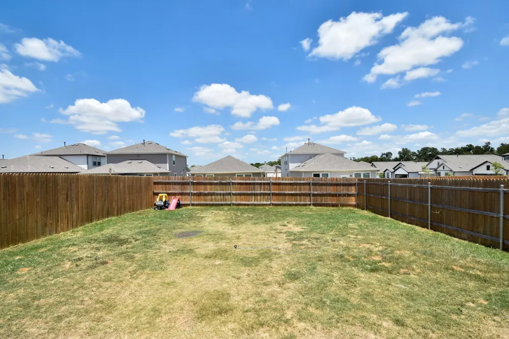 255 Spirit Street Elgin, TX 78621