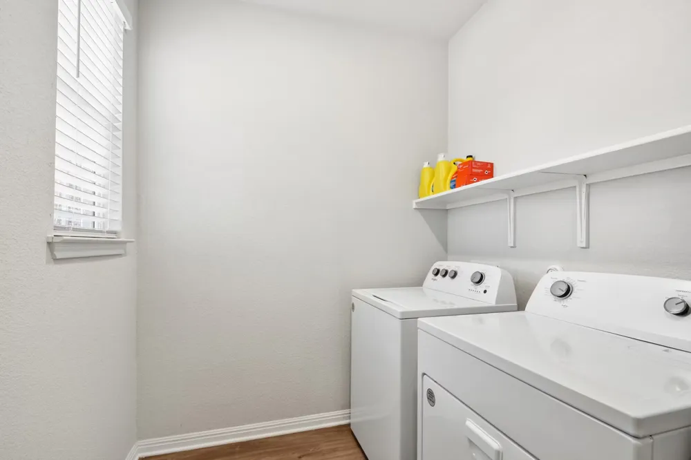 255 Spirit Street Elgin, TX 78621