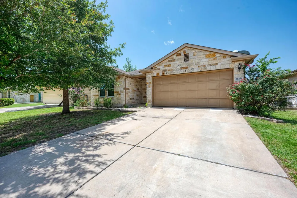 11309 Carrie Manor Street Manor, TX 78653