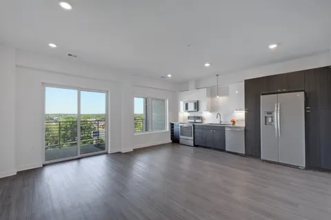 4361 S Congress Avenue #413