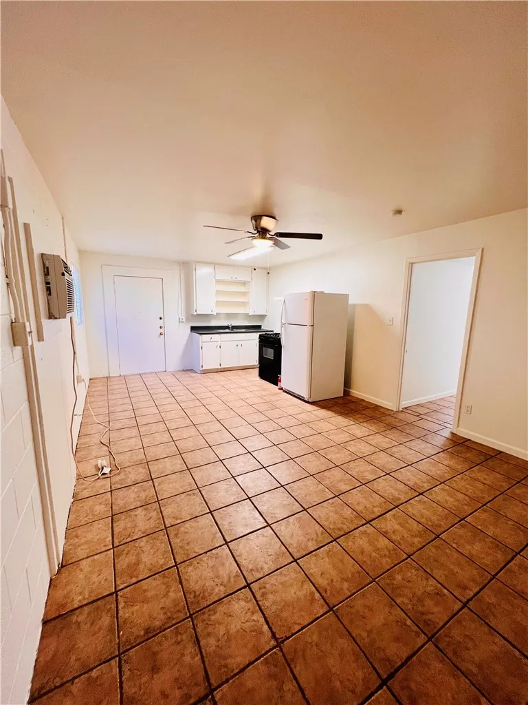 1914 Cullen Avenue #B Austin, TX 78757