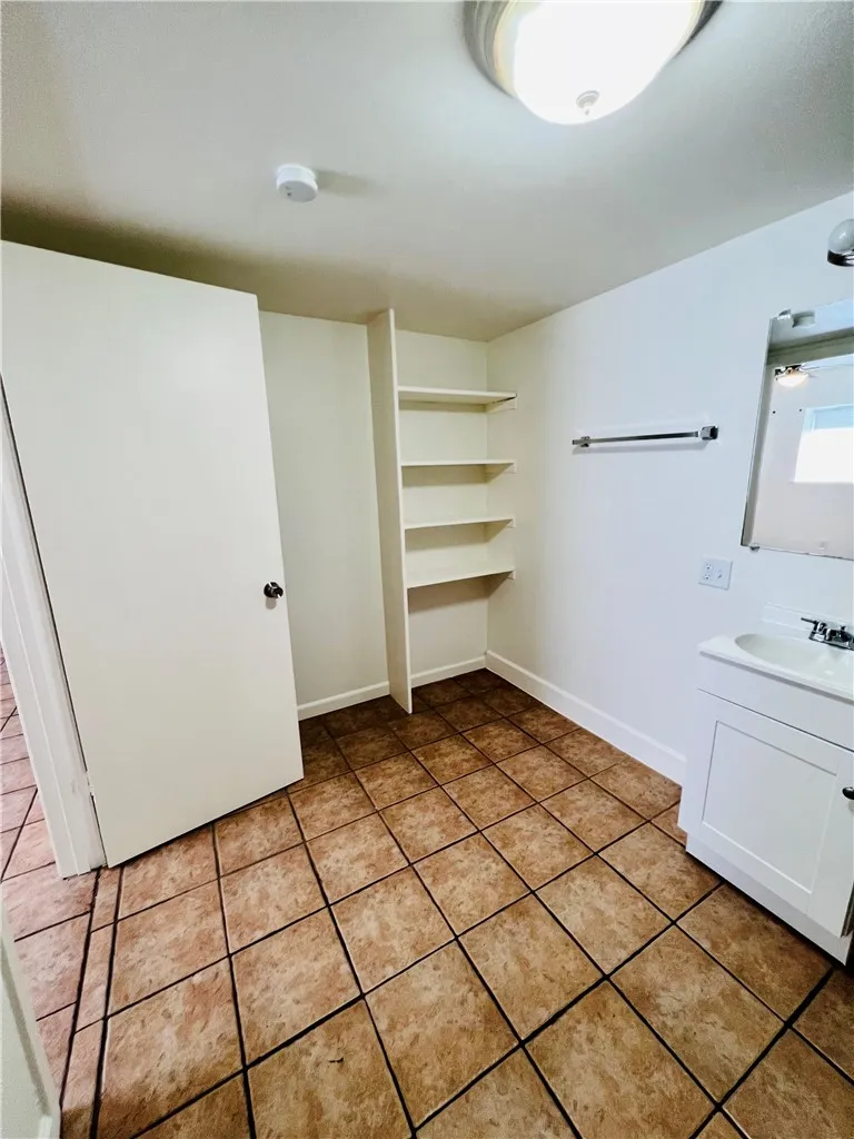 1914 Cullen Avenue #B Austin, TX 78757