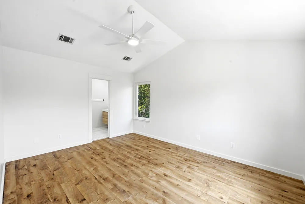 7912 Finch Trail Austin, TX 78745