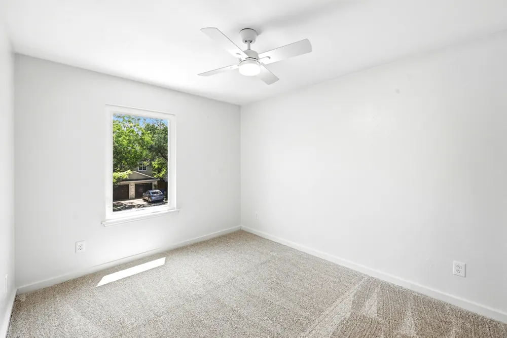 7912 Finch Trail Austin, TX 78745