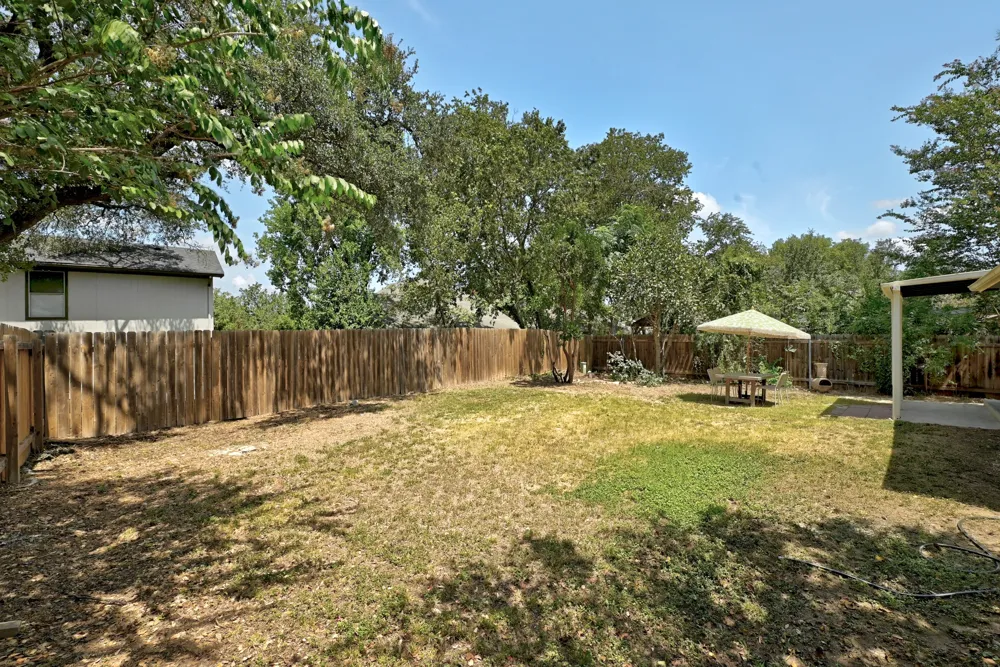 7912 Finch Trail Austin, TX 78745