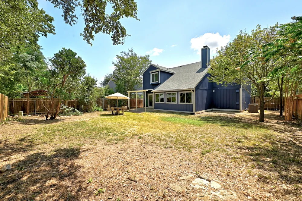 7912 Finch Trail Austin, TX 78745