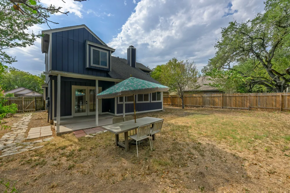 7912 Finch Trail Austin, TX 78745